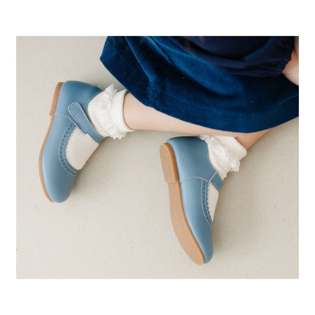 L'amour Lucille Scalloped Flat