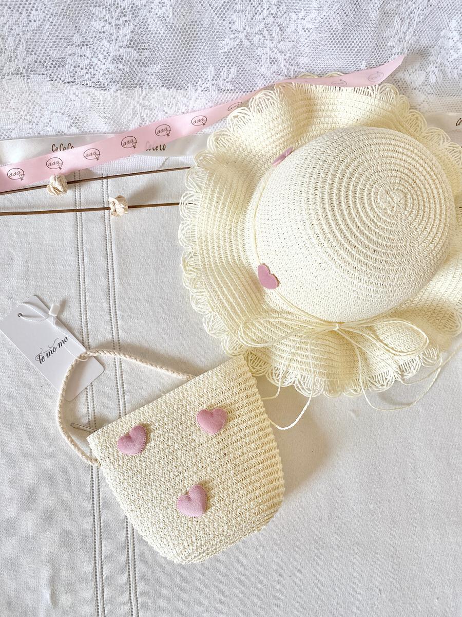 Straw Purse with Little Hearts