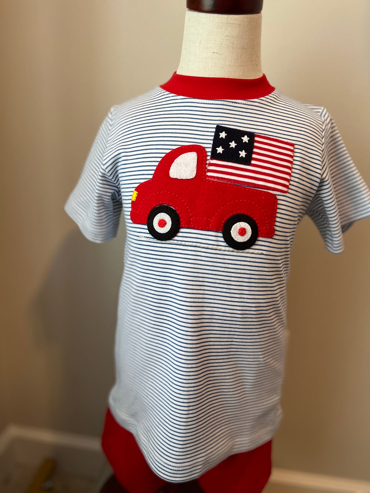 Squiggles by Charlie American Truck Short Set