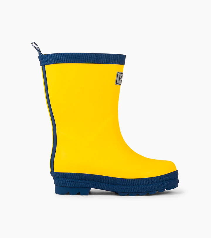 Hatley Yellow & Navy Matte Rain Boots w/Matching Socks
